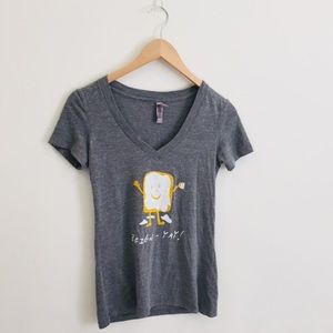 Beign-Yay! Women’s V-Neck Soft T-Shirt